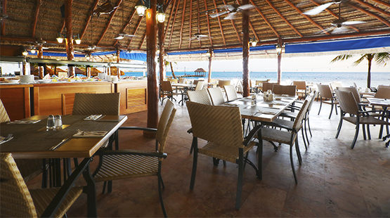 The Royal Cancun restaurants
