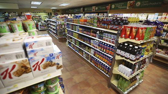 resort in cancun with mini market