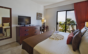 beachfront suites in cancun