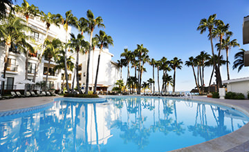 family pools in cancun resort
