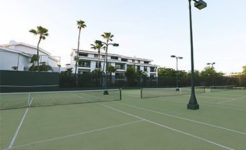 resort in Cancun with tennis courts
