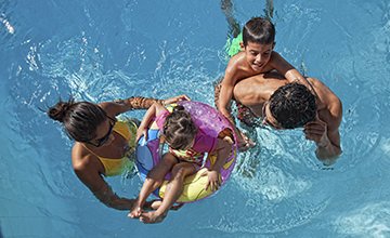 fun vacation with kids in Cancun